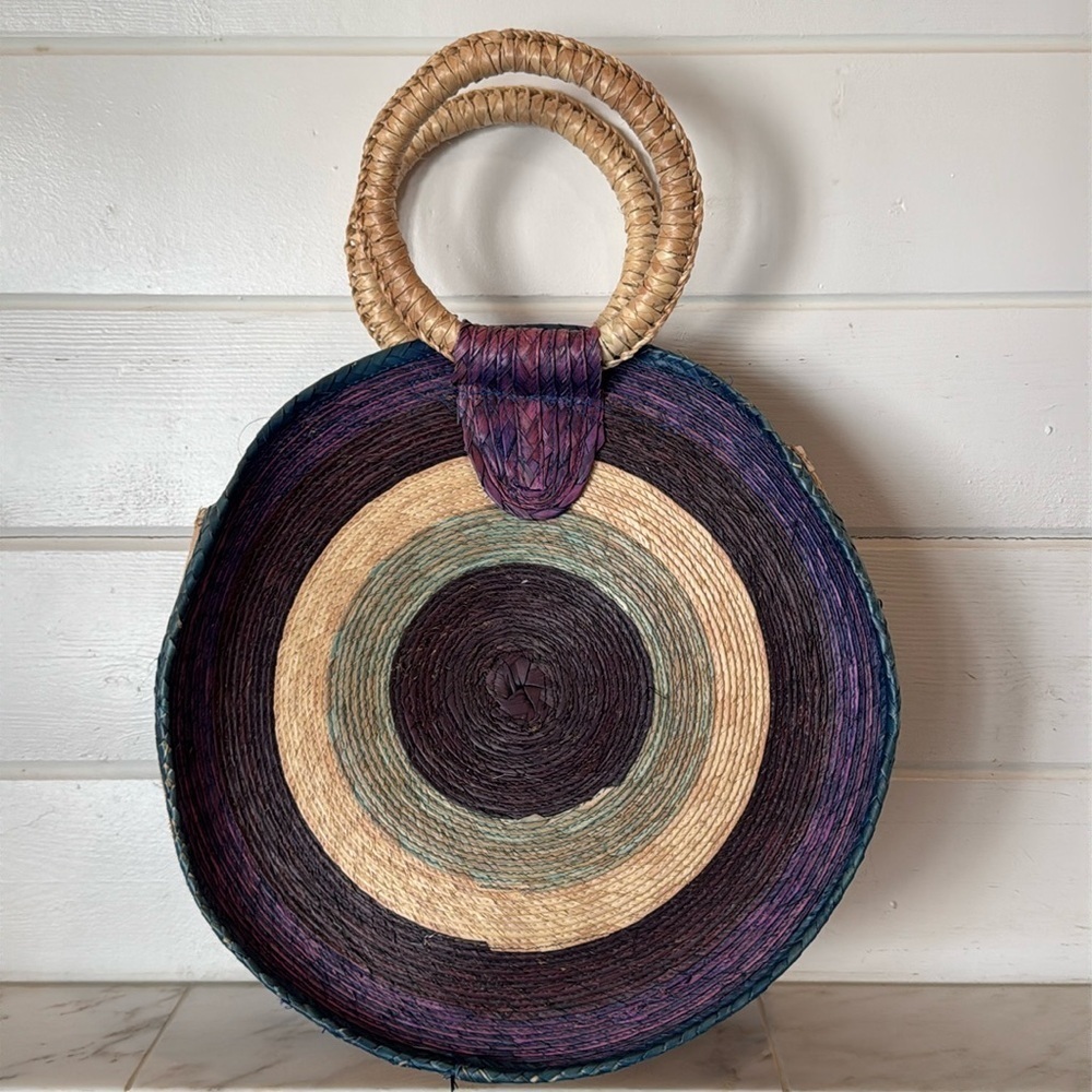 Vintage Round Natural Straw Blue & Purple Beachy Bag - Picture 4 of 14
